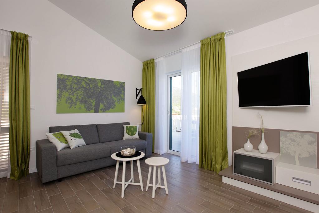 Holiday Homes Oliva بول الغرفة الصورة