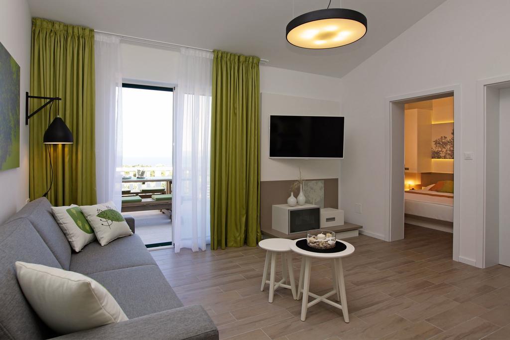 Holiday Homes Oliva بول الغرفة الصورة