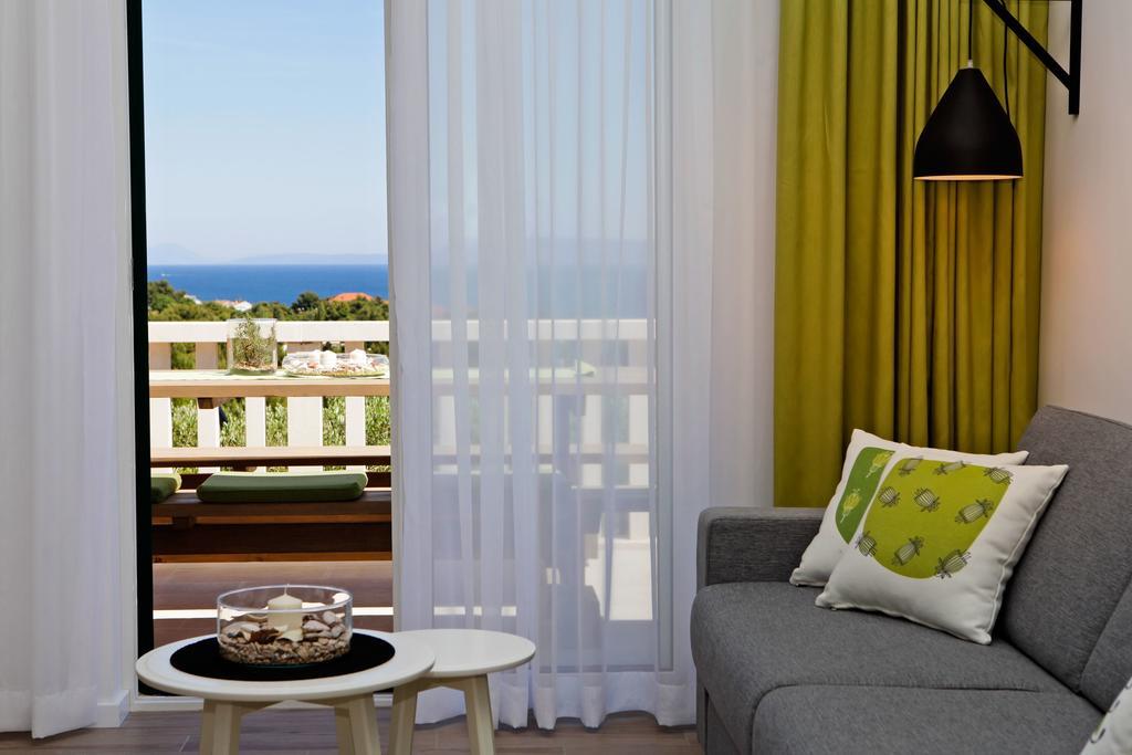 Holiday Homes Oliva بول الغرفة الصورة