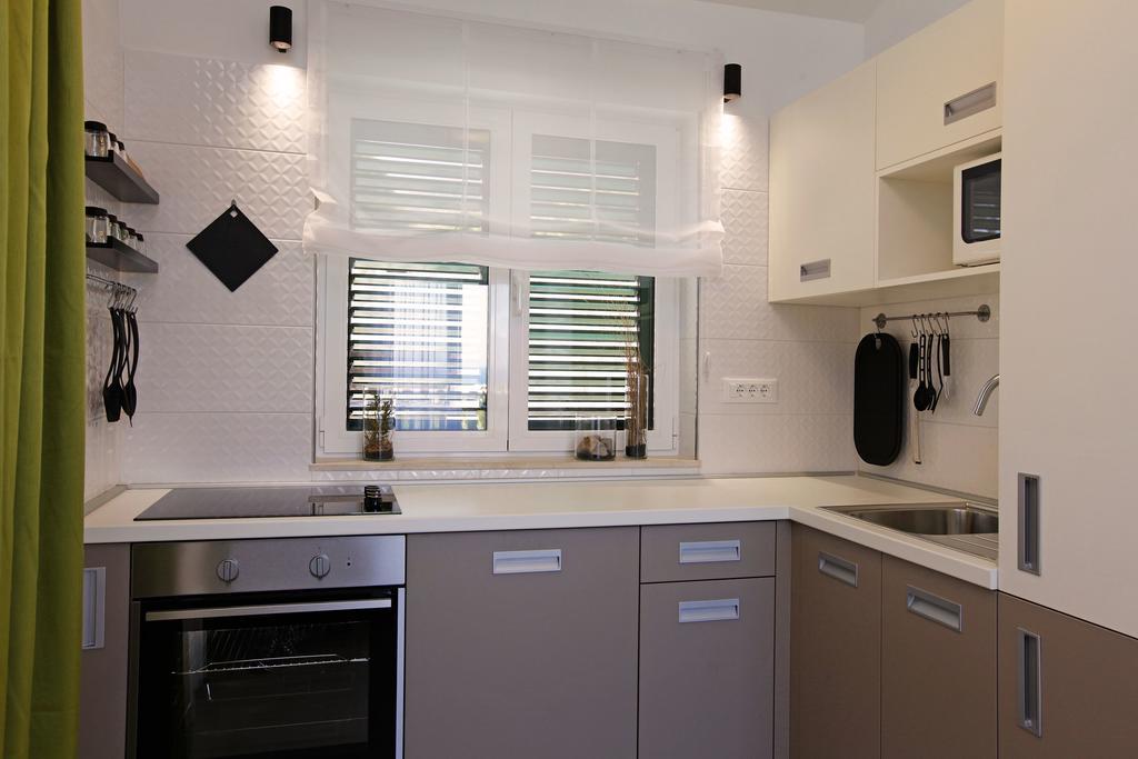 Holiday Homes Oliva بول الغرفة الصورة