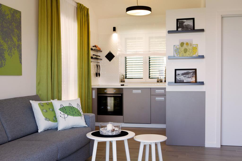 Holiday Homes Oliva بول الغرفة الصورة