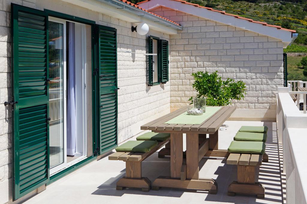 Holiday Homes Oliva بول الغرفة الصورة