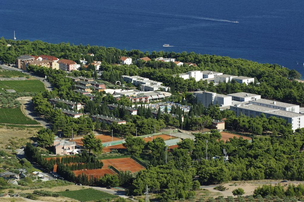 Holiday Homes Oliva بول الغرفة الصورة